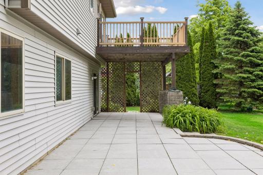 680 Lois Lane, Lino Lakes, MN 55014