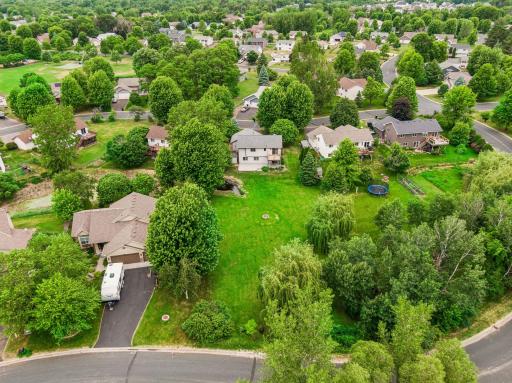 Backyard does not butt up to another property