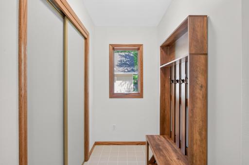 4929 West Lane, Minnetonka, MN 55345