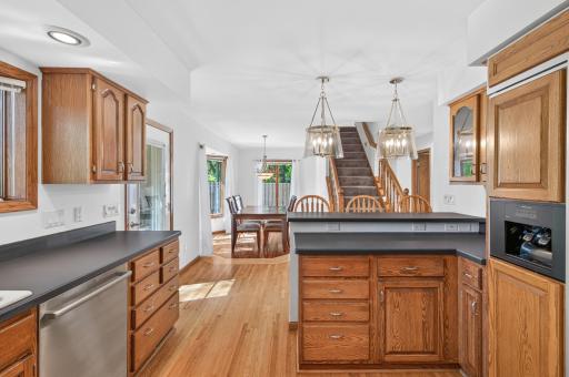 4929 West Lane, Minnetonka, MN 55345