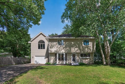 4929 West Lane, Minnetonka, MN 55345