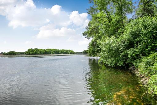 A private lake home, close to town and local amenities - also located on a golf course...what could be better?!