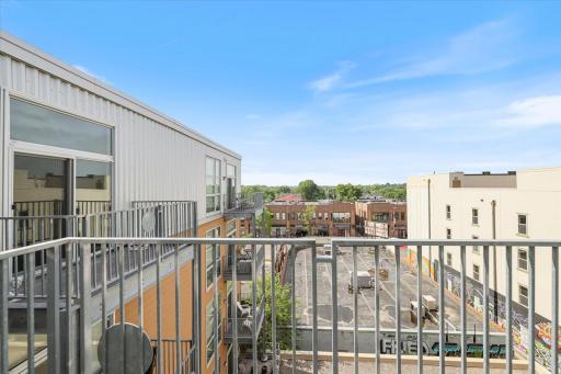 1211 Lagoon Avenue, 510, Minneapolis, MN 55408