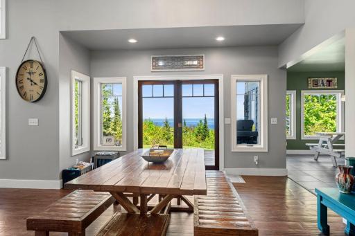 685 Cuttingwood Road, Two Harbors, MN 55616