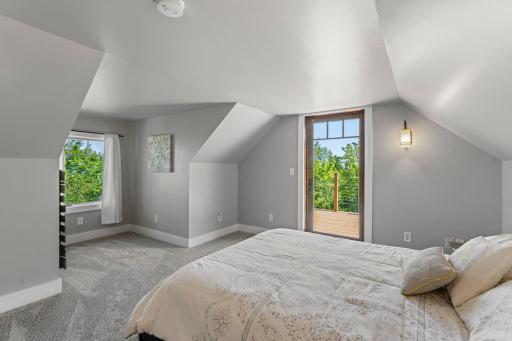 685 Cuttingwood Road, Two Harbors, MN 55616