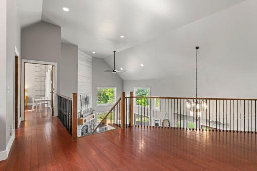 Loft with plenty of space for siting area