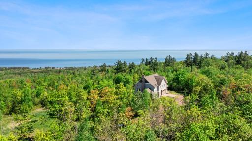 685 Cuttingwood Road, Two Harbors, MN 55616
