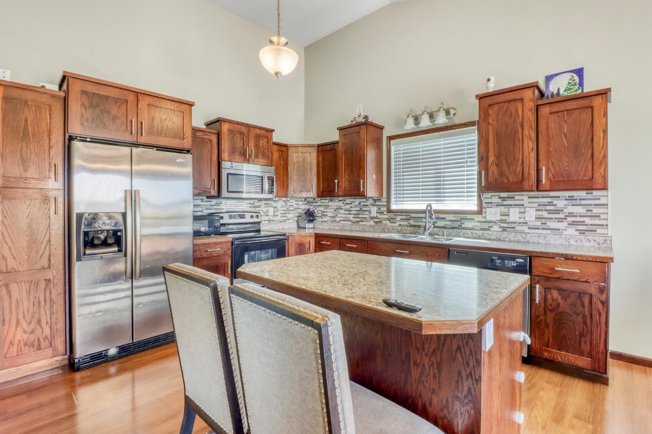 Kitchen1_2-3264.JPG