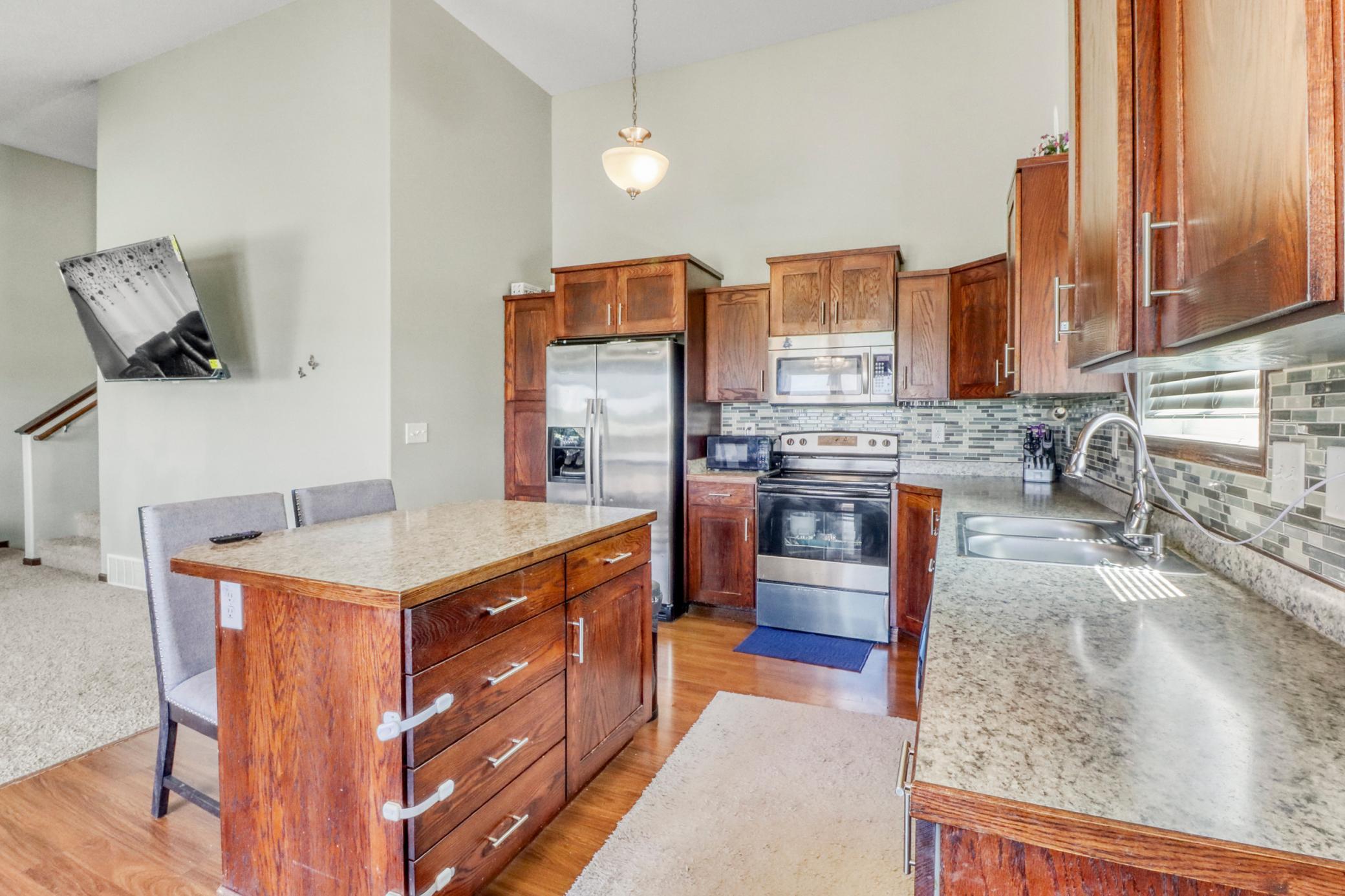 Kitchen1_3-3264.JPG