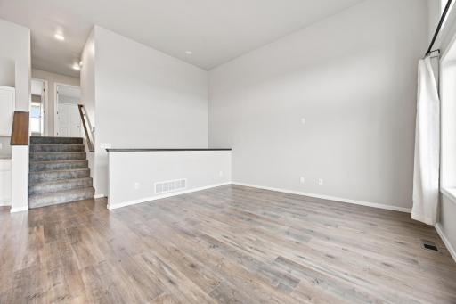 1118 Albert Court W, West Fargo, ND 58078