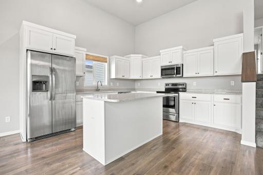 1118 Albert Court W, West Fargo, ND 58078
