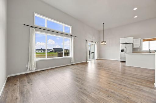 1118 Albert Court W, West Fargo, ND 58078