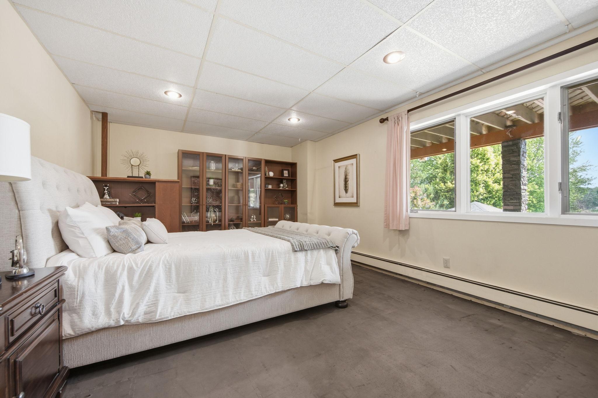 Lower level bedroom.