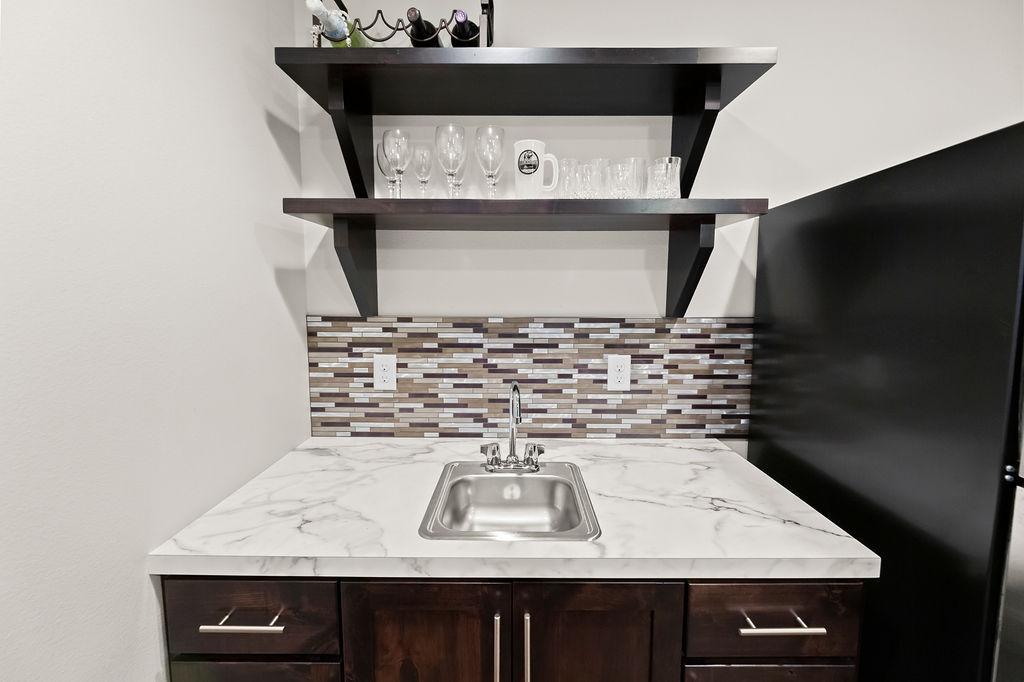 Wet bar