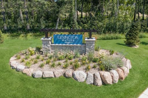 Welcome to Lexington Waters!