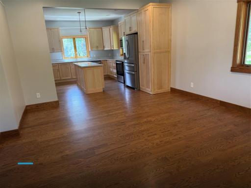 831 2nd Street SW, Glenville, MN 56036