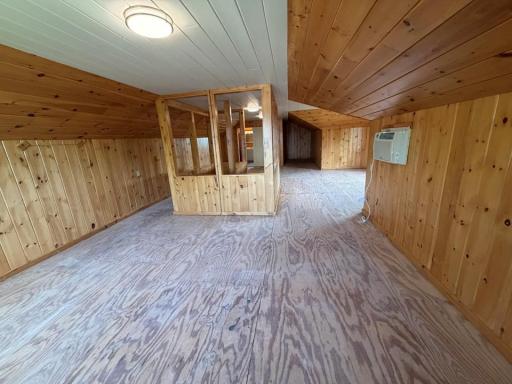 831 2nd Street SW, Glenville, MN 56036