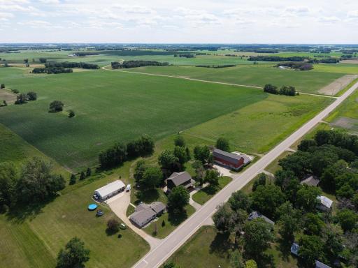 831 2nd Street SW, Glenville, MN 56036