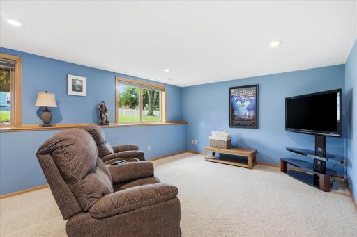 12140 Jonquil Street NW, Minneapolis, MN 55433