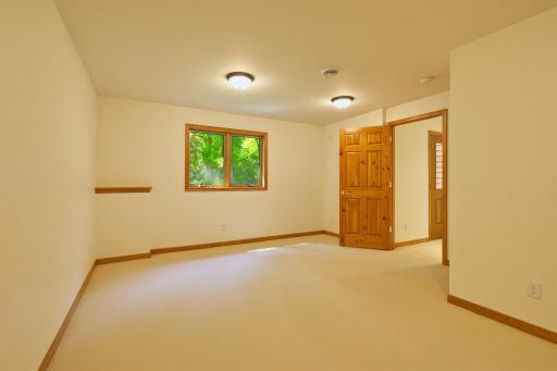 7490 Norling Avenue SW, Cokato, MN 55321