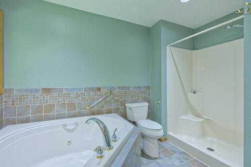 7490 Norling Avenue SW, Cokato, MN 55321
