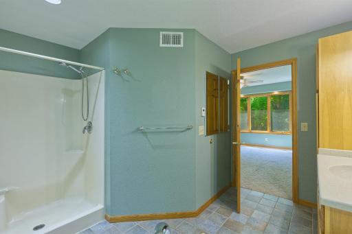 7490 Norling Avenue SW, Cokato, MN 55321