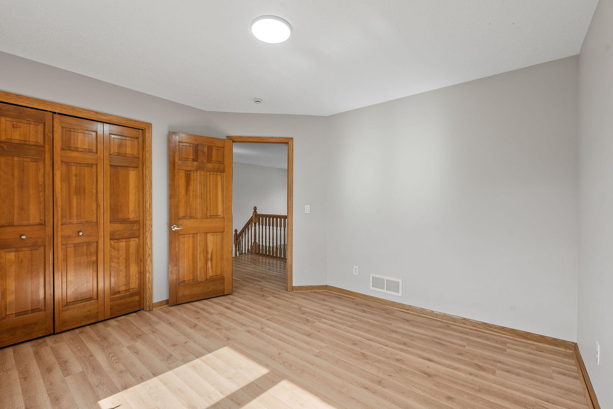 35-web-or-mls-4290 Cottonwood Ln N-35.jpg