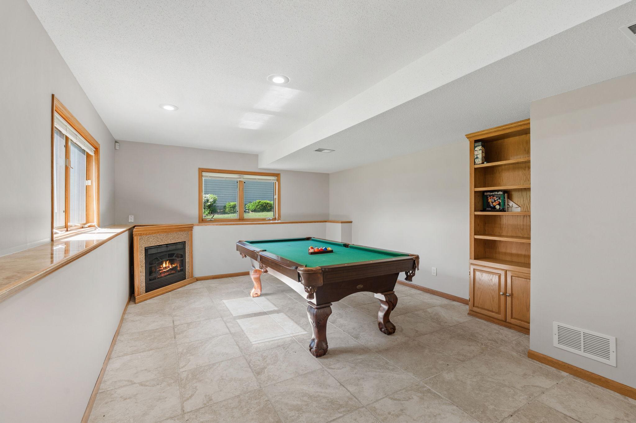 49-web-or-mls-4290 Cottonwood Ln N-49.jpg