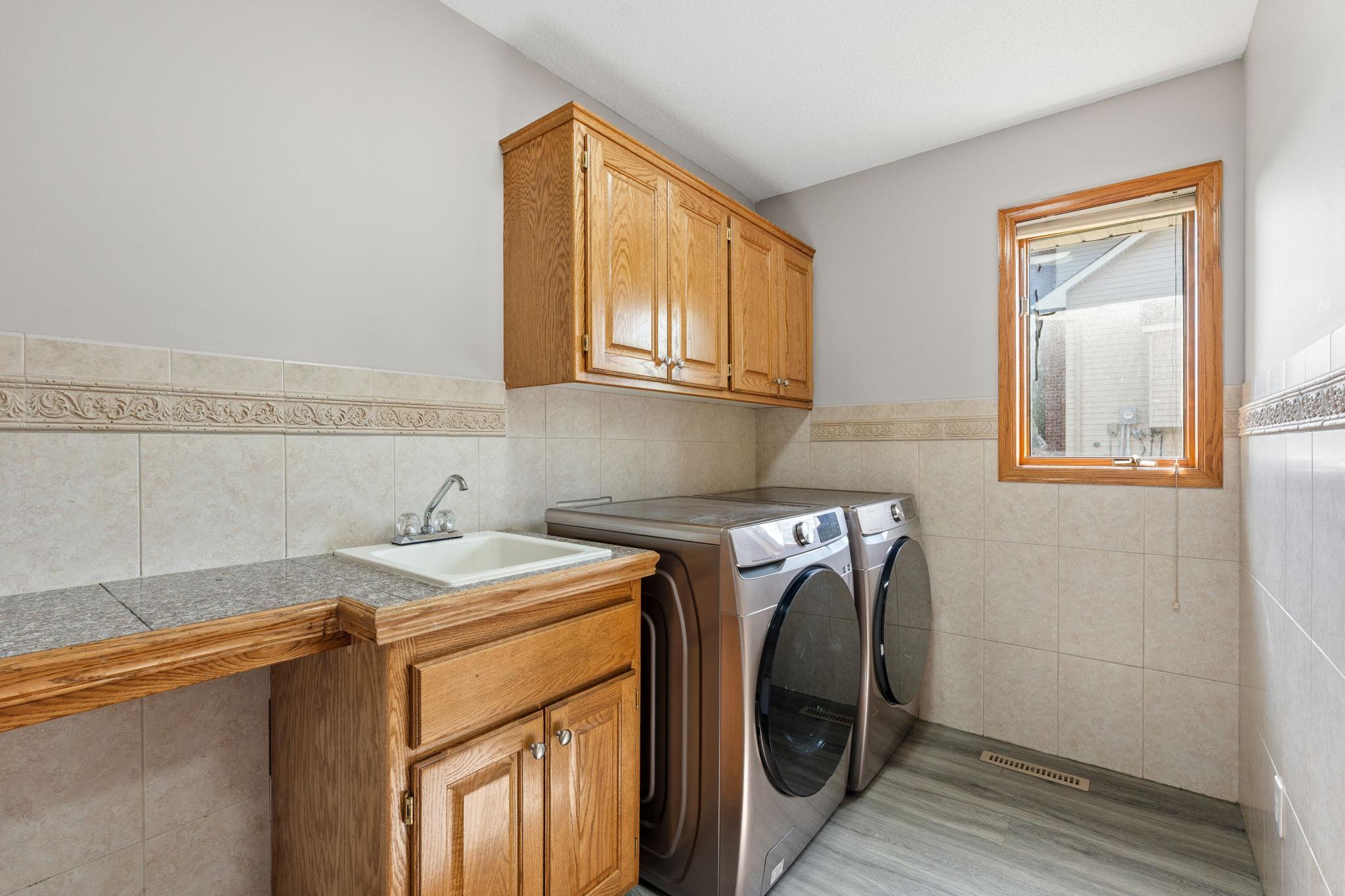28-web-or-mls-4290 Cottonwood Ln N-28.jpg