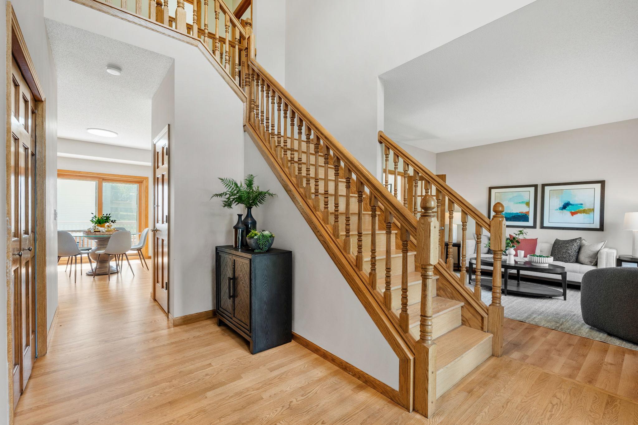 10-web-or-mls-4290 Cottonwood Ln N-10.jpg