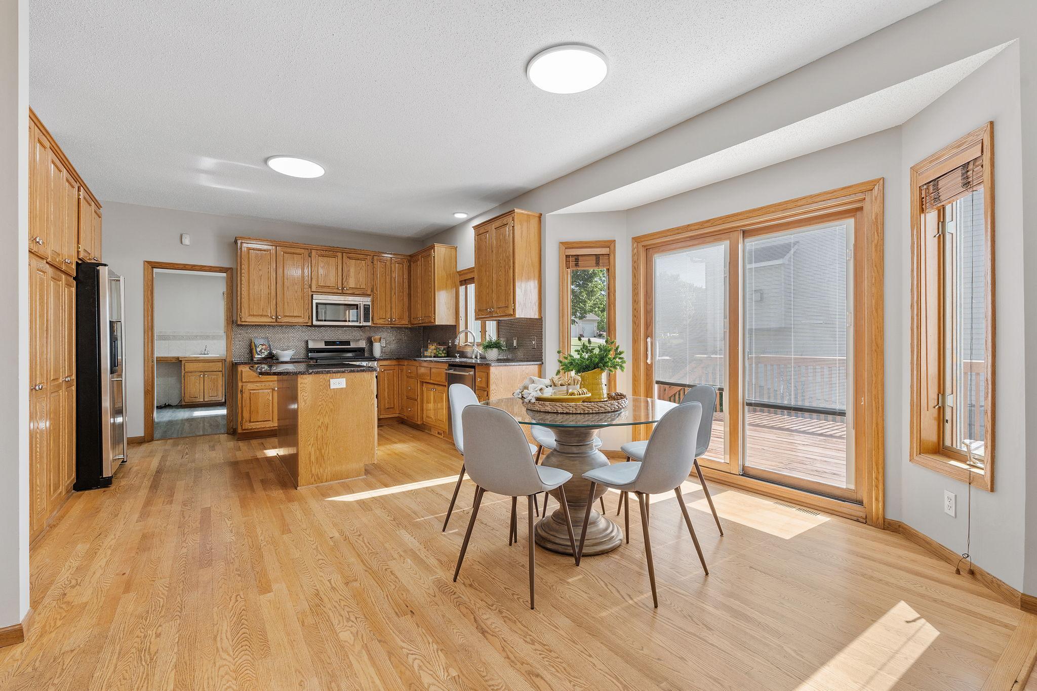20-web-or-mls-4290 Cottonwood Ln N-20.jpg