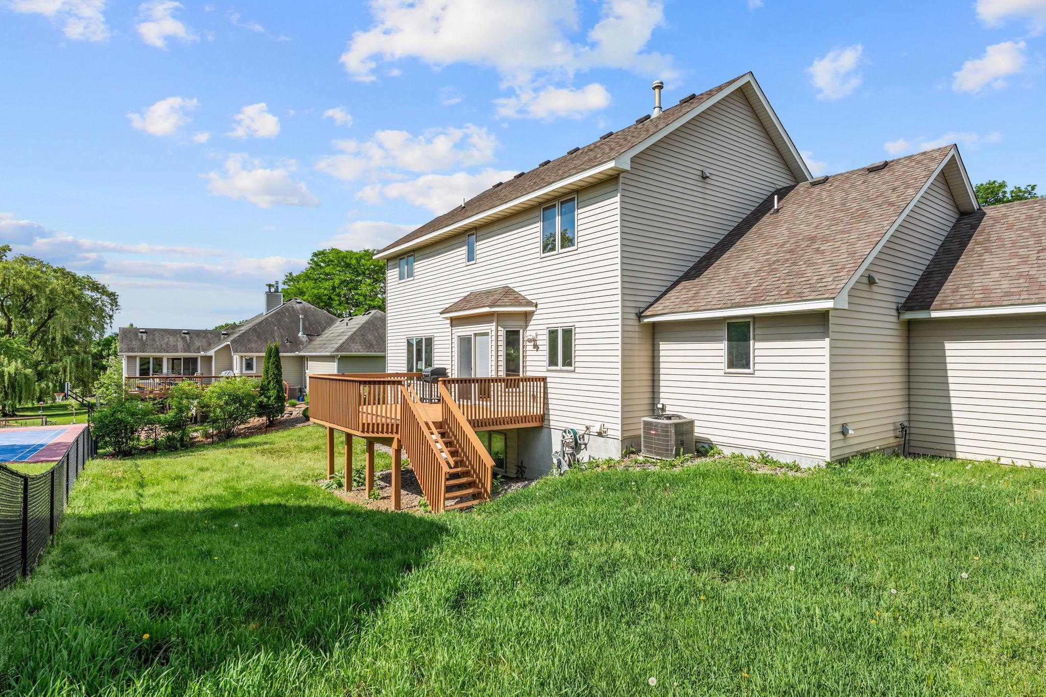 5-web-or-mls-4290 Cottonwood Ln N-5.jpg