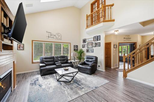 13930 201st Avenue NW, Elk River, MN 55330