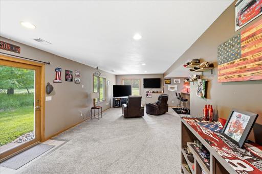 13930 201st Avenue NW, Elk River, MN 55330