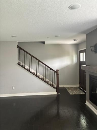 11184 69th Street NE, Albertville, MN 55301
