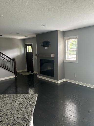 11184 69th Street NE, Albertville, MN 55301