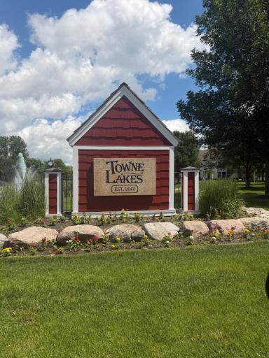 11184 69th Street NE, Albertville, MN 55301