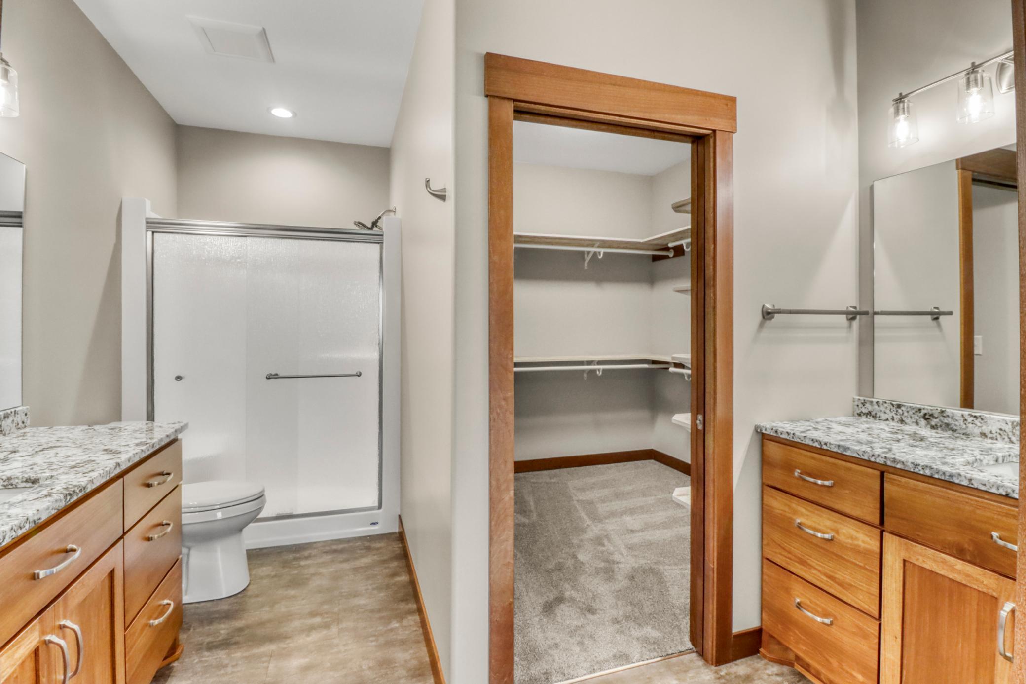 Primary Bathroom1_1.JPG