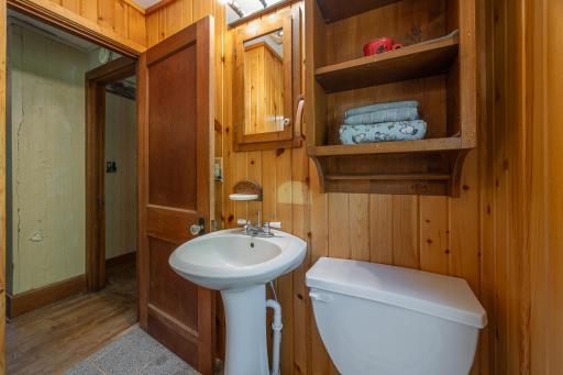 8612 Cabin Camp Drive NE, Remer, MN 56672