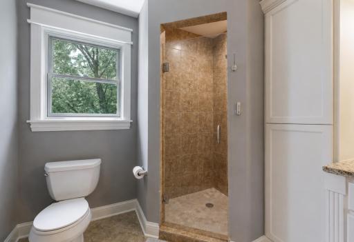 7617 Brooklyn Park Drive, Minneapolis, MN 55444
