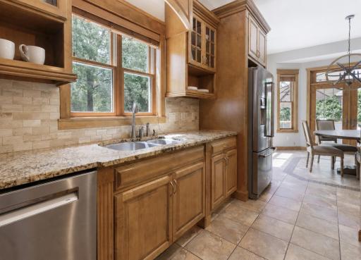 7617 Brooklyn Park Drive, Minneapolis, MN 55444
