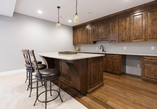 7617 Brooklyn Park Drive, Minneapolis, MN 55444