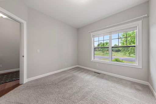 137 Bluff Lane, Dundas, MN 55019