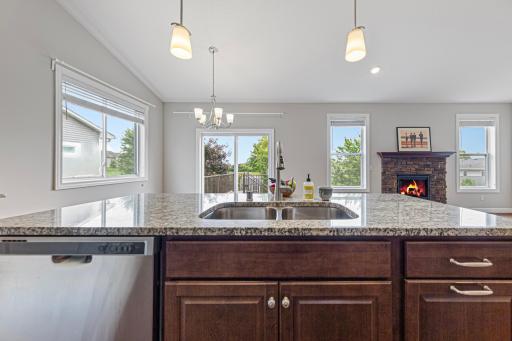 137 Bluff Lane, Dundas, MN 55019