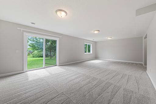 137 Bluff Lane, Dundas, MN 55019