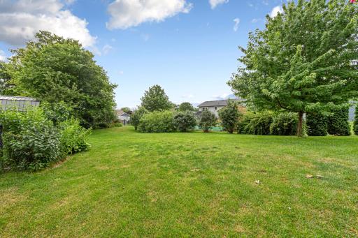 137 Bluff Lane, Dundas, MN 55019
