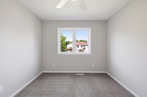 20911 Illinois Path, Lakeville, MN 55044