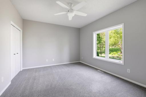 20911 Illinois Path, Lakeville, MN 55044