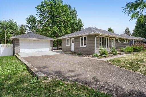 2550 Aldine Street, Saint Paul, MN 55113
