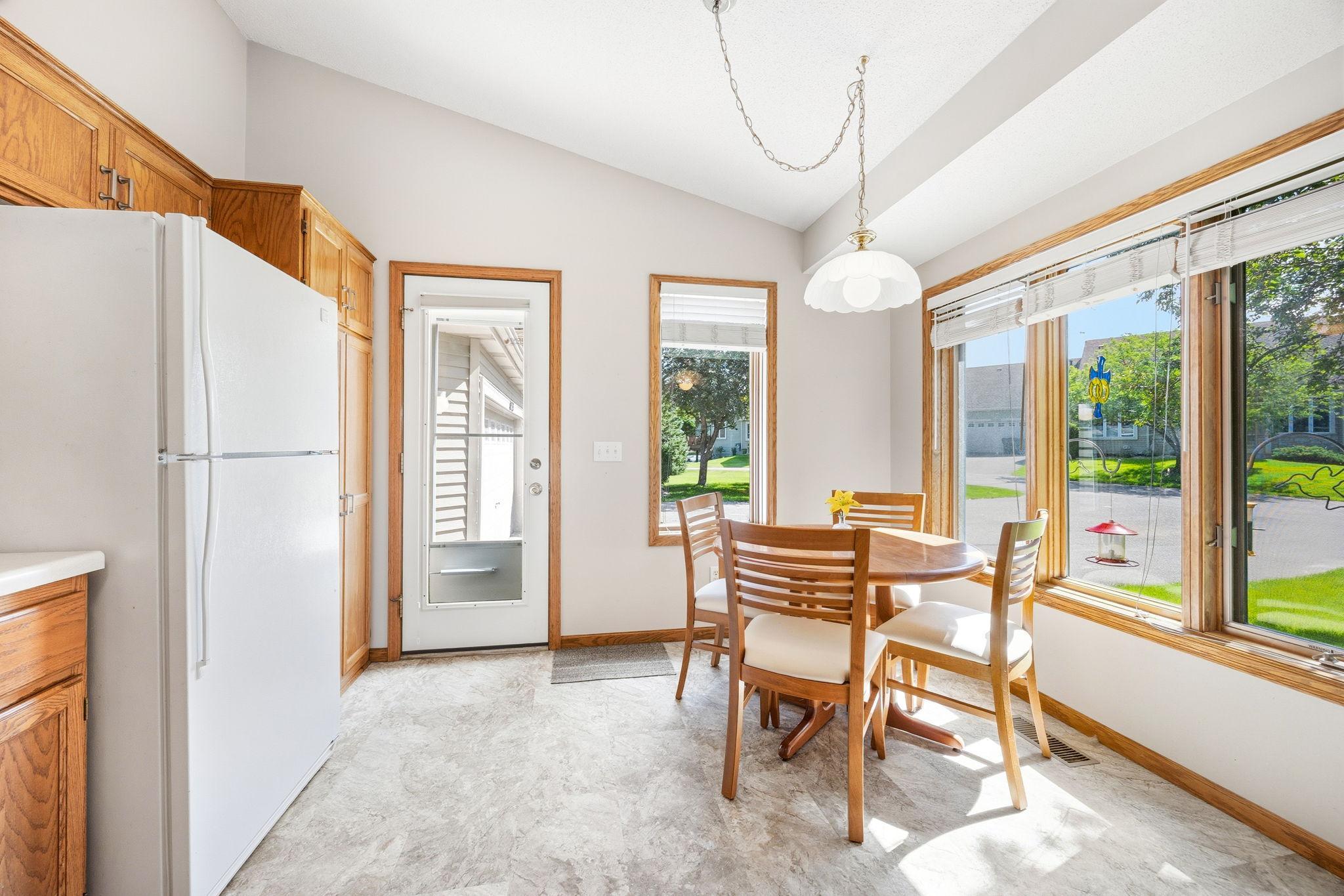 Bright and Airy Breakfast Space